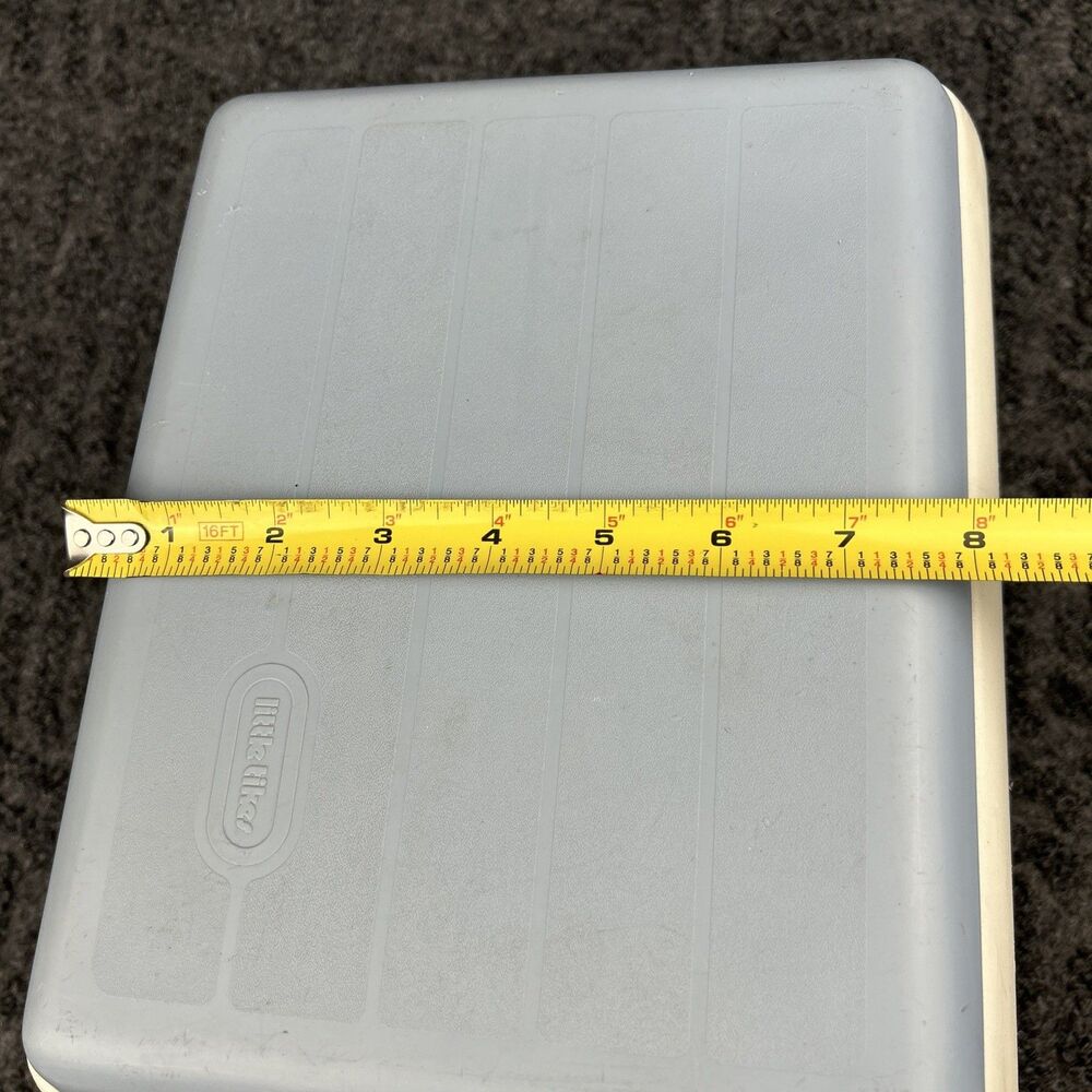 Vintage 1985 Little Tikes Tykes Step Stool Blue & White USA Made 11.5"x9.5"x7.5" - Picture 13 of 13